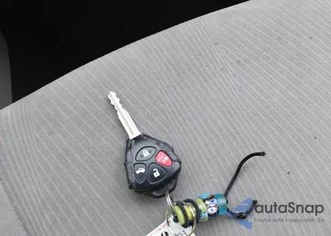 2013 Toyota Corolla Le z USA, uszkodzony, nr VIN 5YFBU4EE1DP084527